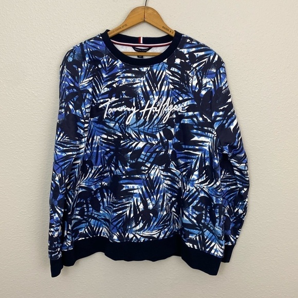 NWT Tommy Hilfiger Blue Leaf print Sweatshirt Top size XL - Picture 1 of 5